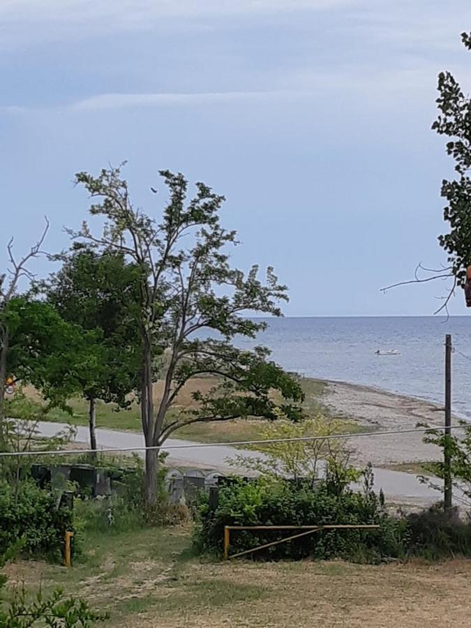 Sofia'S Pearl Beachfront Maisonette Nea Kallikrateia 외부 사진