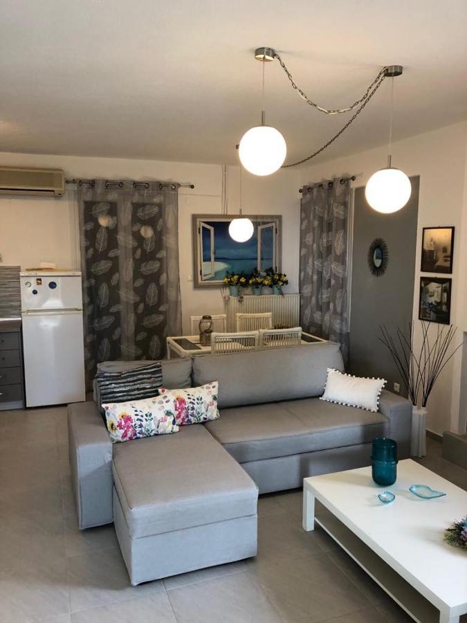 Sofia'S Pearl Beachfront Maisonette Nea Kallikrateia 외부 사진